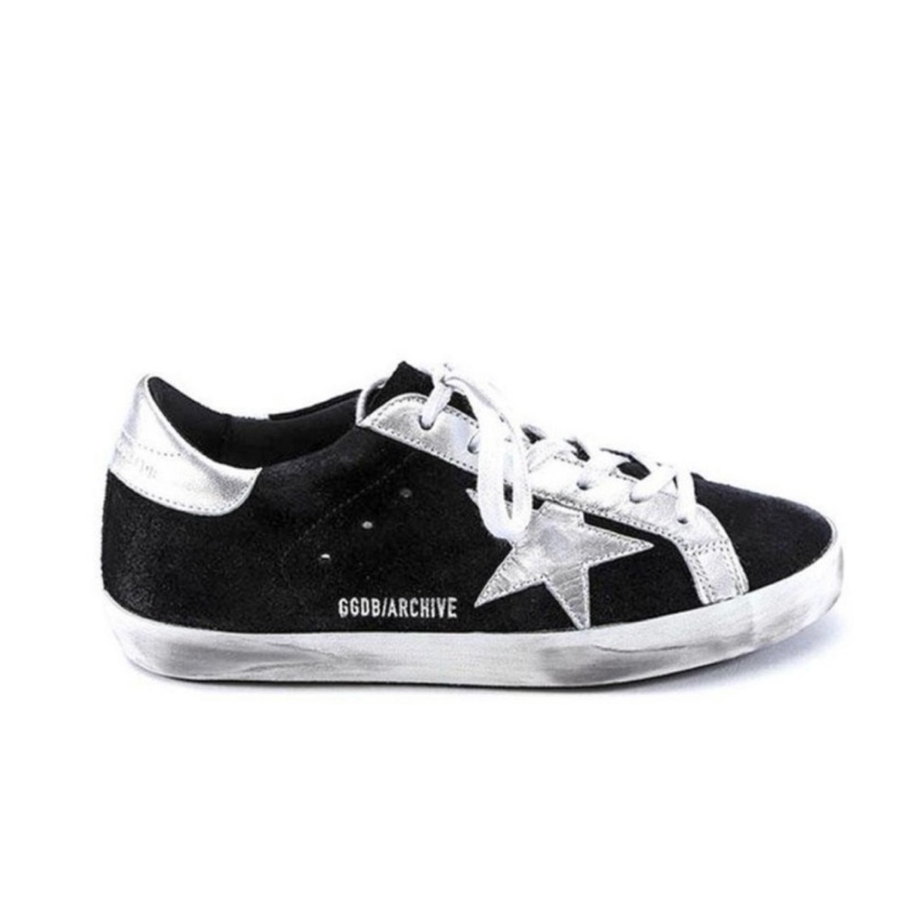 AUTHENTIC GOLDEN GOOSE SNEAKERS